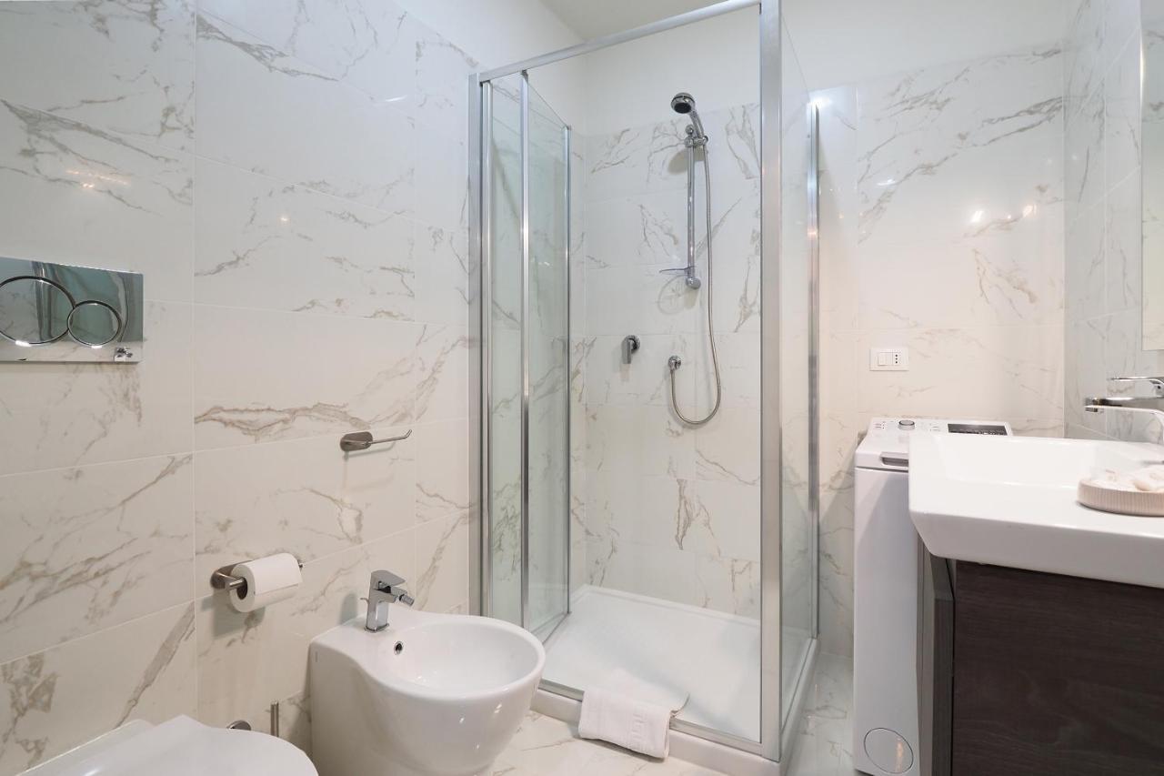 Duomo Luxury Apartment - One Bed Milan Exterior photo